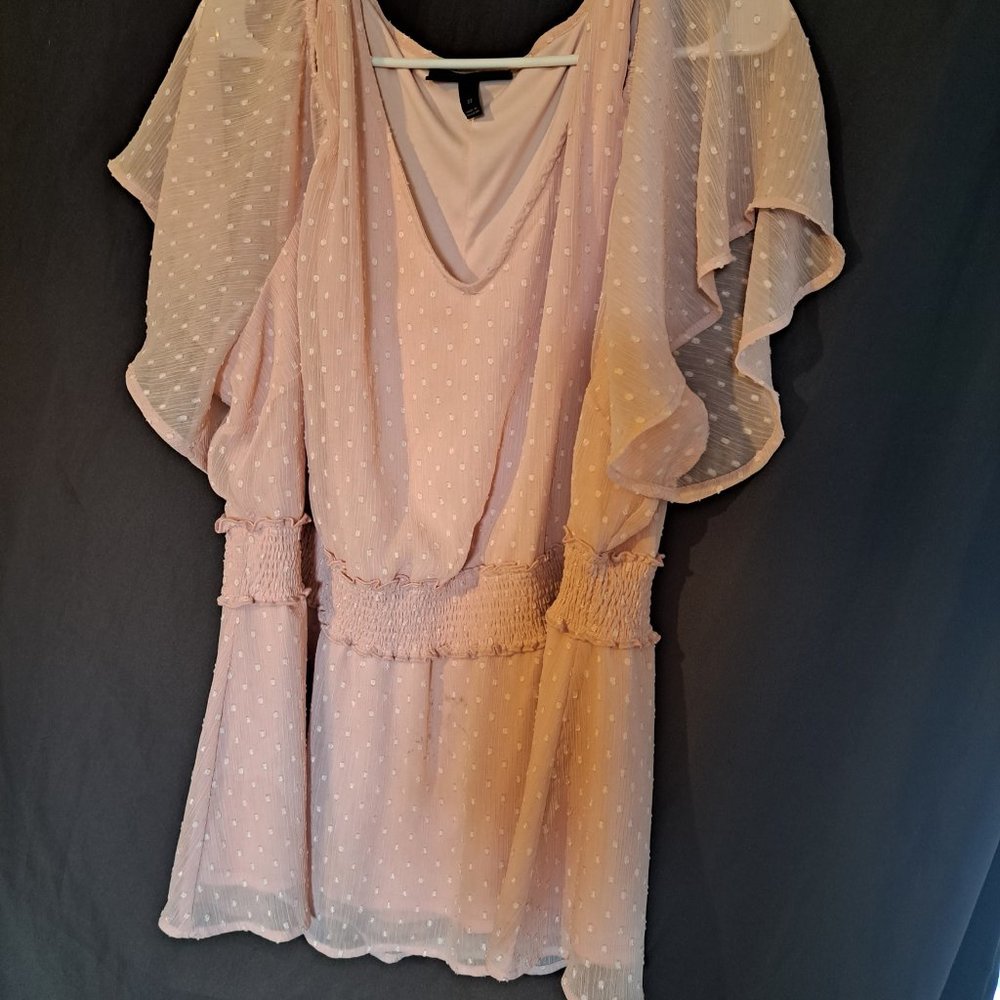 Pink Blouse - Picture 2 of 4